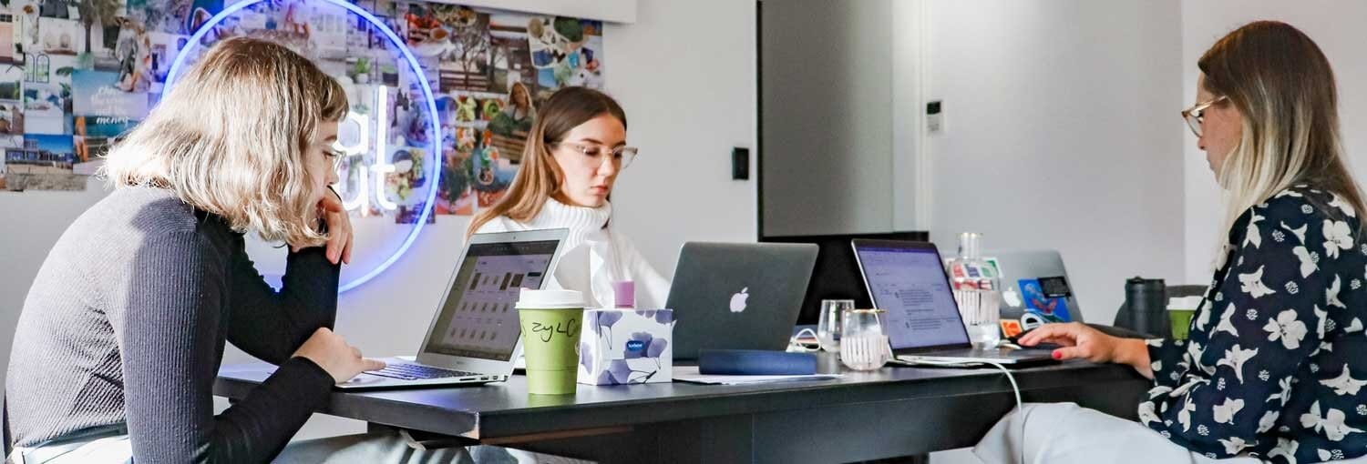 How Team Building Workshops Sacramento Improve Employee Engagement
