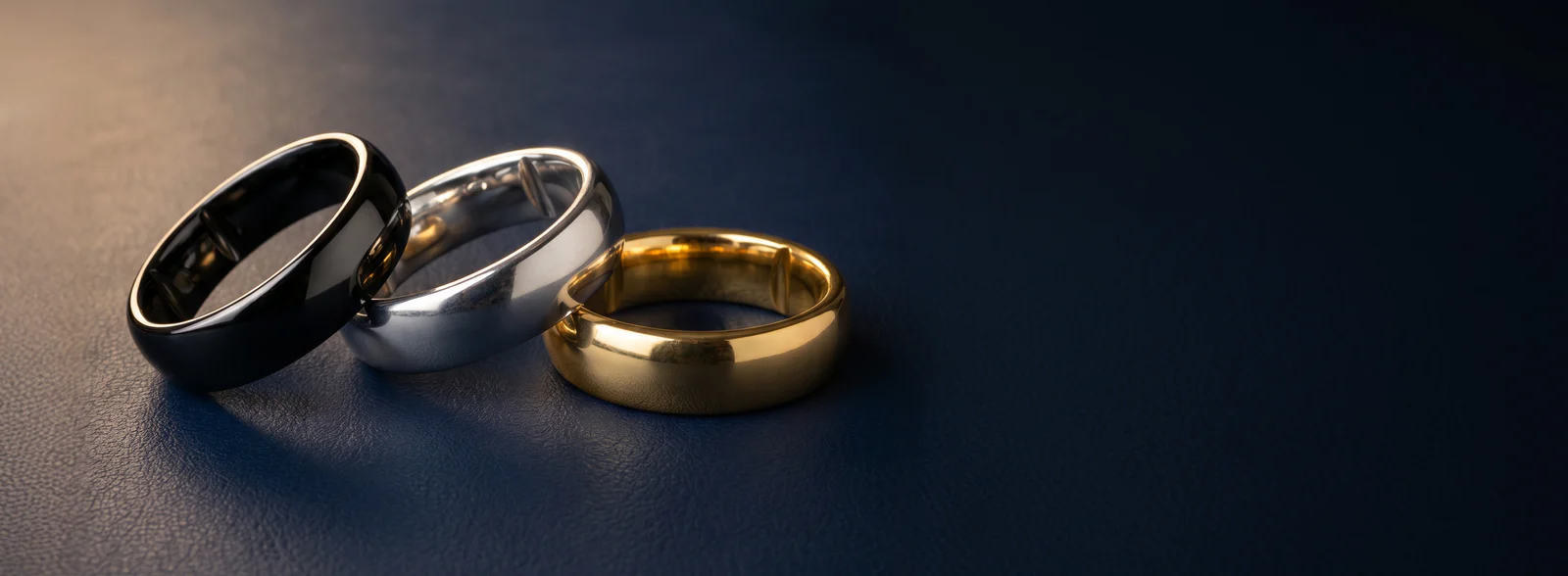 Crafting Your Style: Stunning Gunmetal Wedding Bands for Men