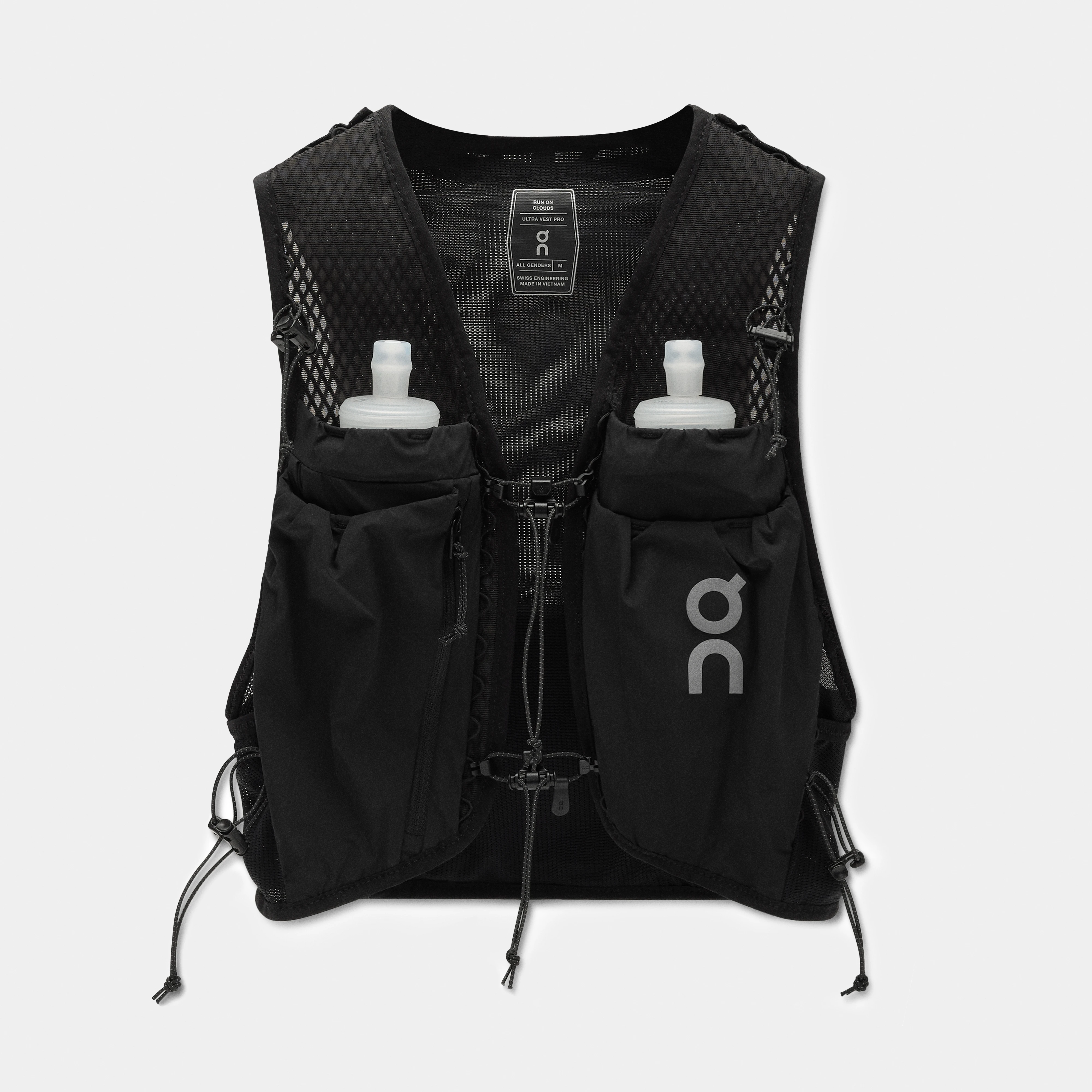 Lightweight Running Vests for Long-Distance and Trail Runners
